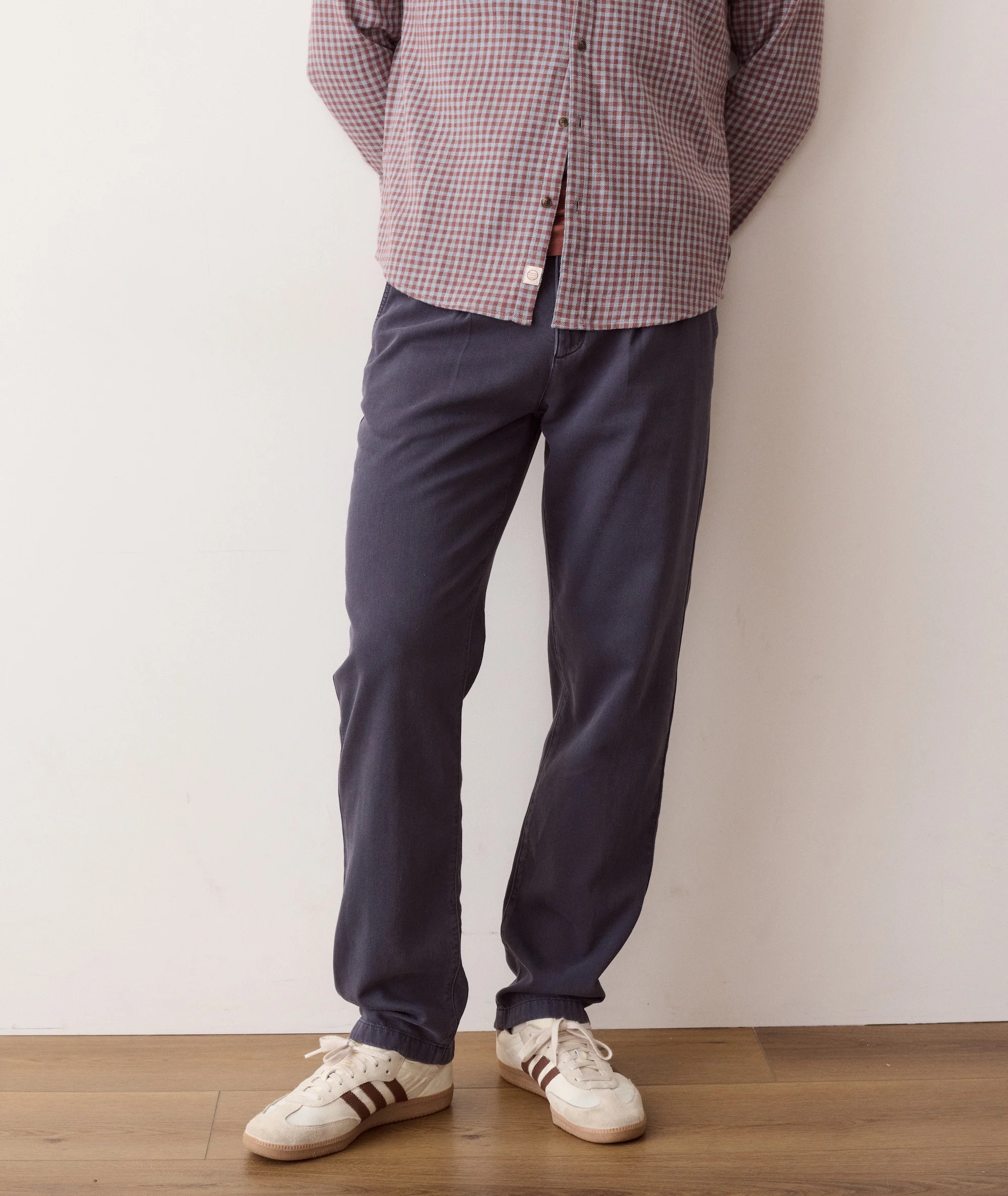 The Rowan Pleated Trouser - Relaxed Fit - Image 2
