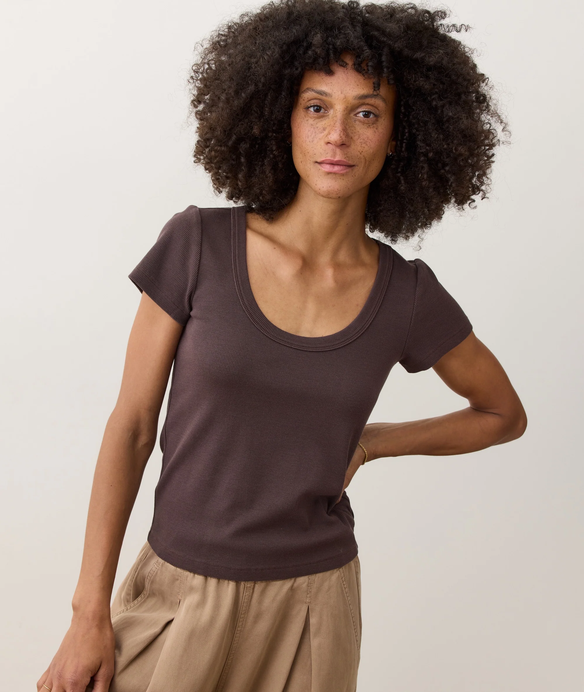 Lexi Rib Sun-In Scoop Tee - Image 3