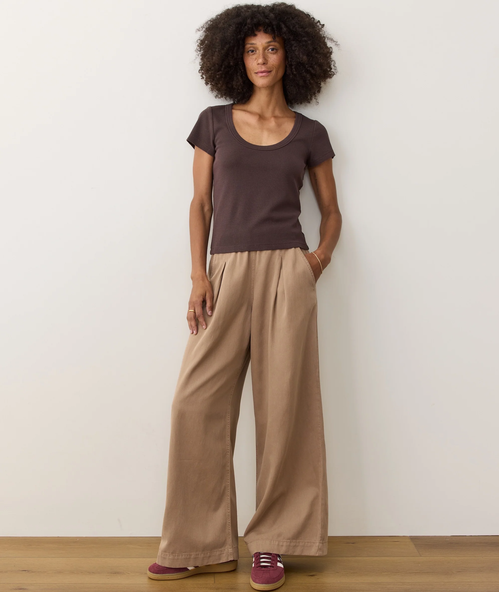 Lexi Rib Sun-In Scoop Tee - Image 4