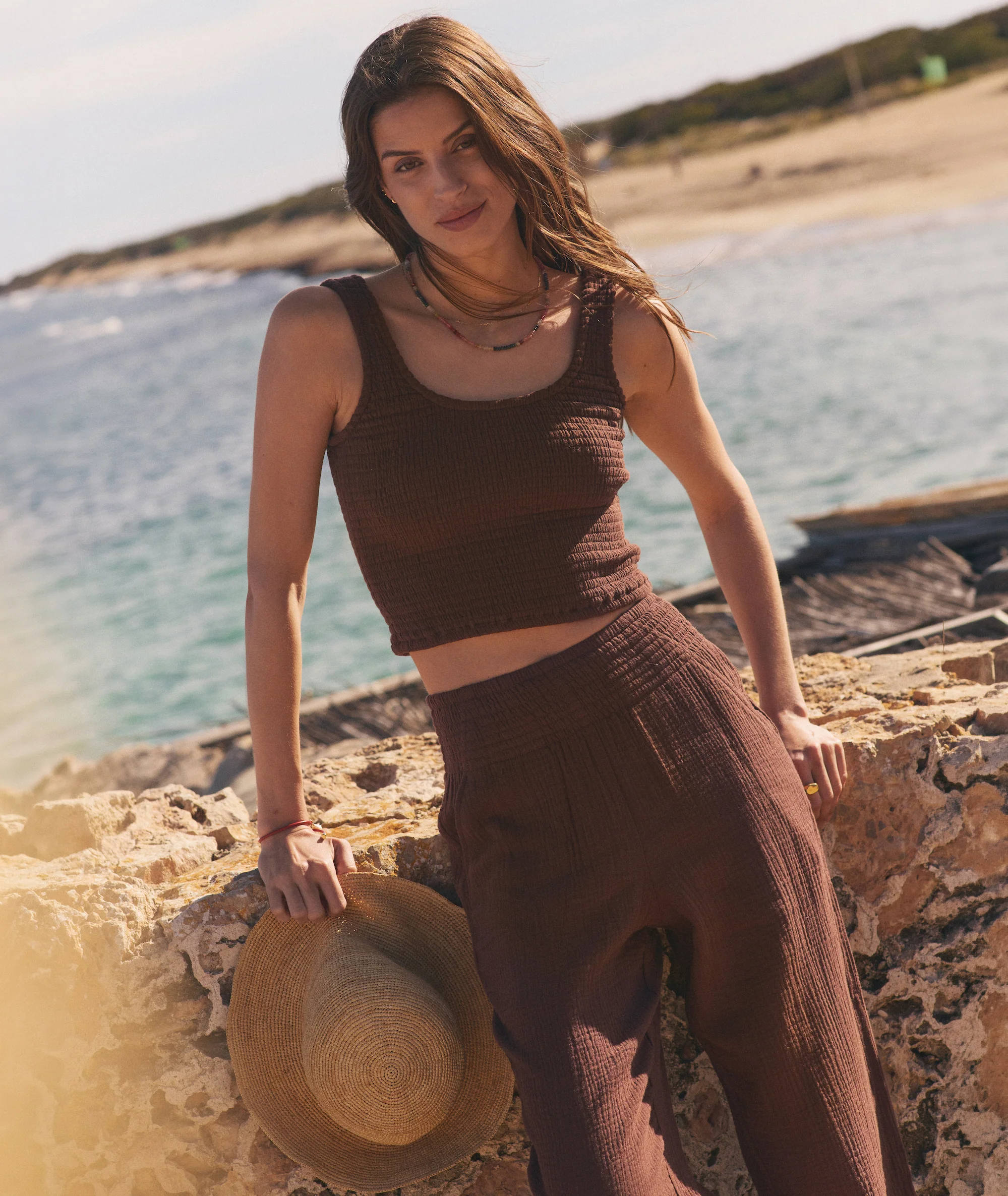 Coralina Scoop Tank