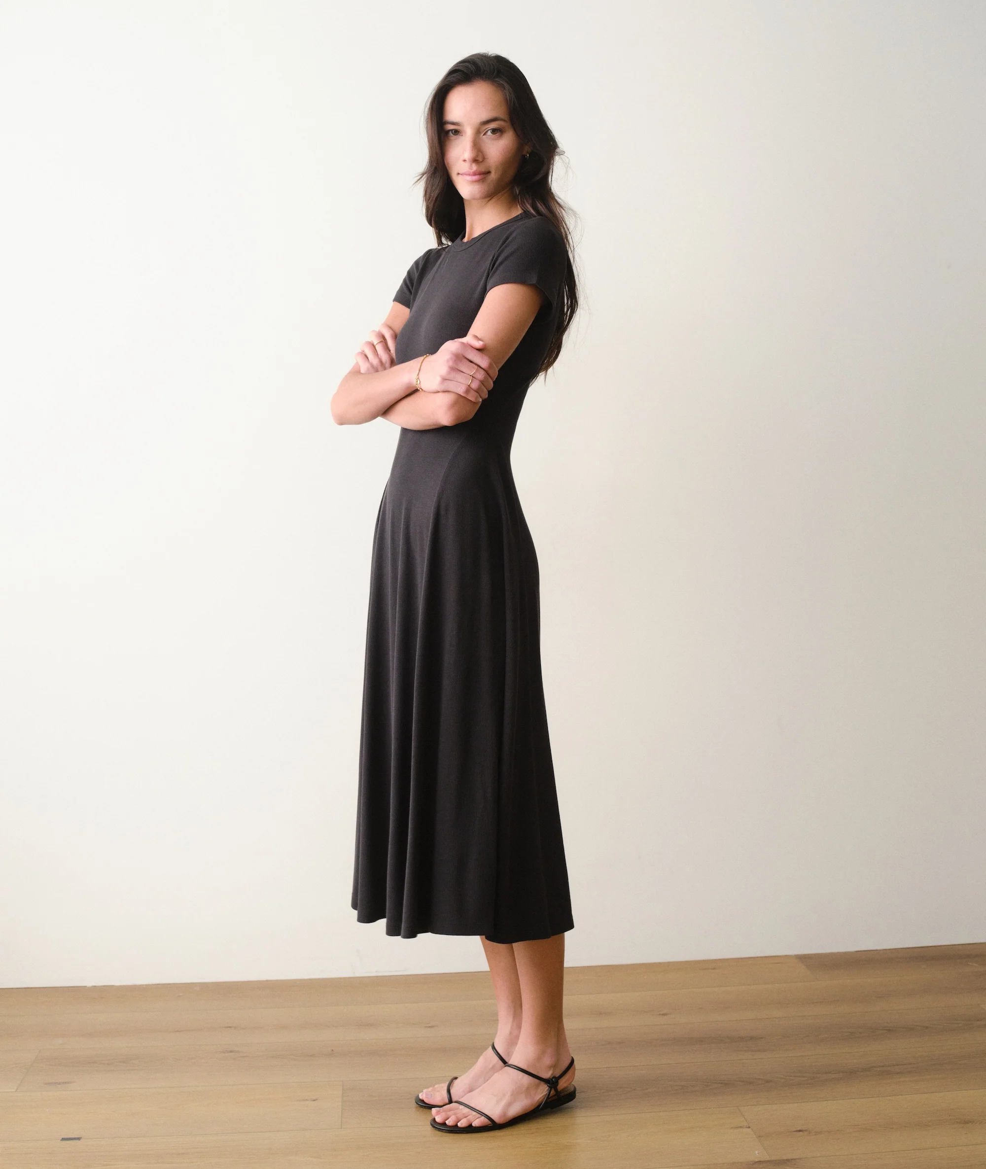 Lexi Short Sleeve Fit & Flare Midi Dress - Image 2