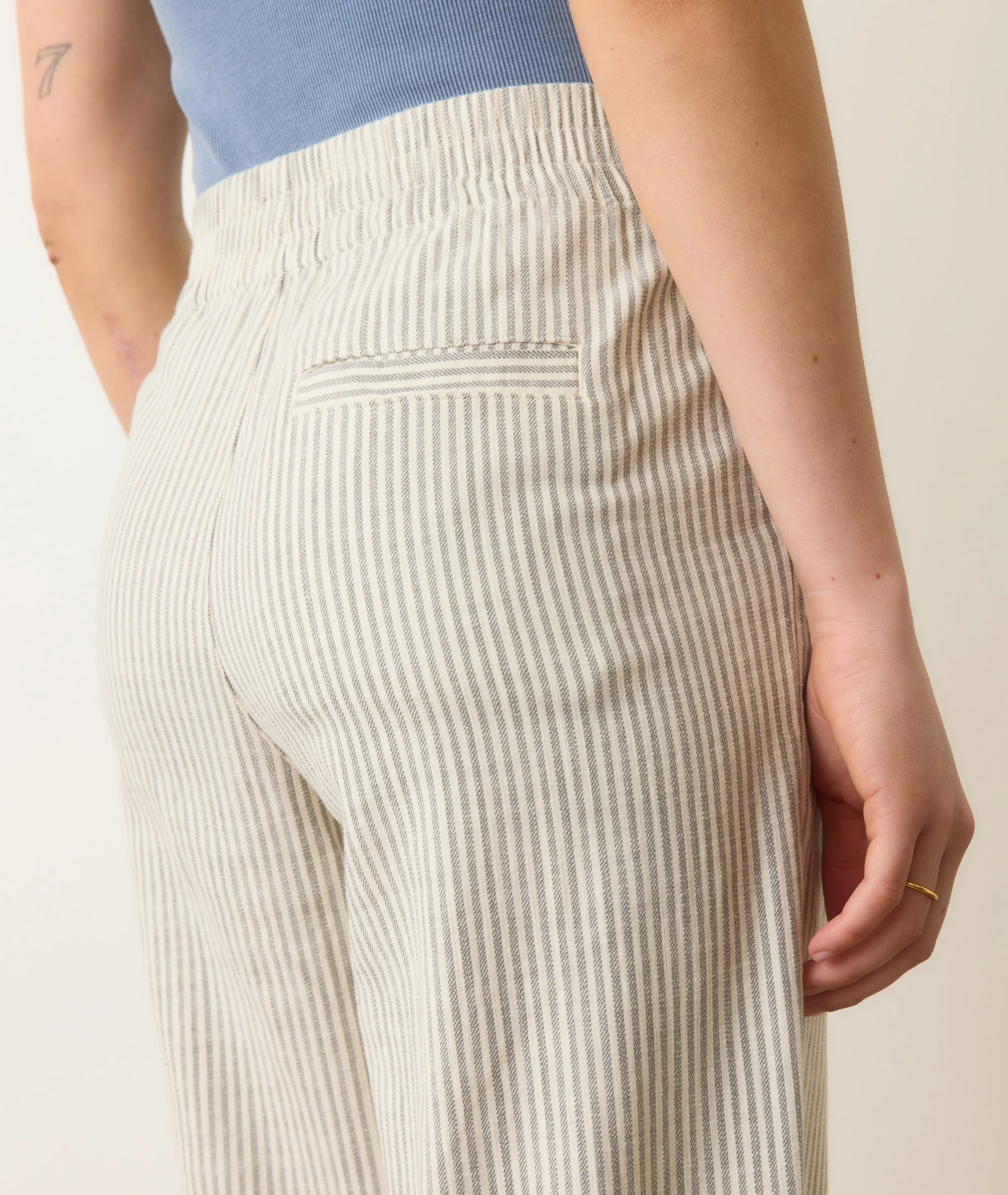 Elle Relaxed Crop Pant - Image 5